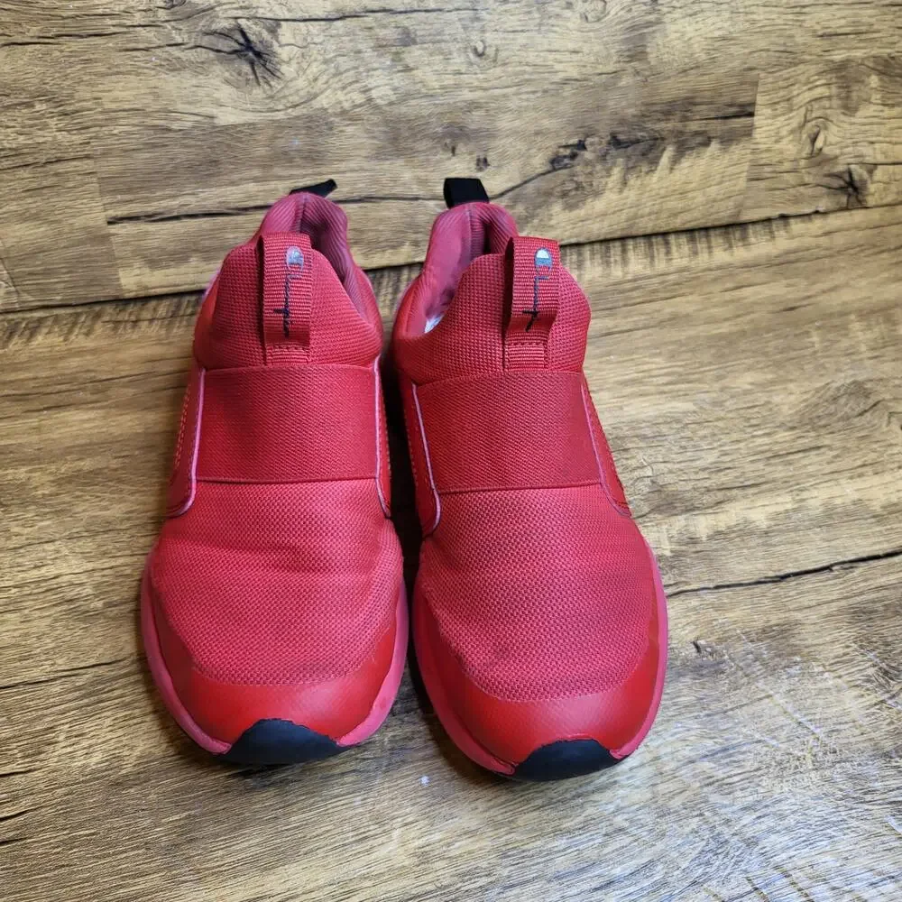 Champion D1 Lite red slip on sneaker sz 2